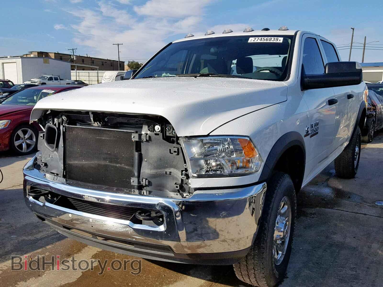 2018 RAM 2500 ST - VIN: 3C6UR5CL5JG154024 - Фото 2