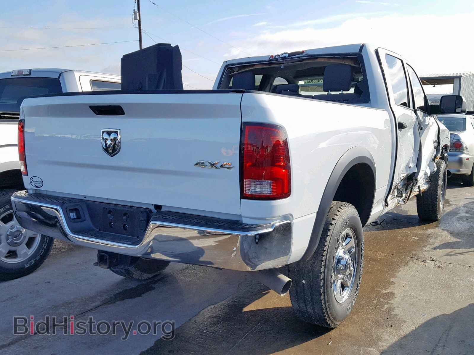 2018 RAM 2500 ST - VIN: 3C6UR5CL5JG154024 - Фото 4