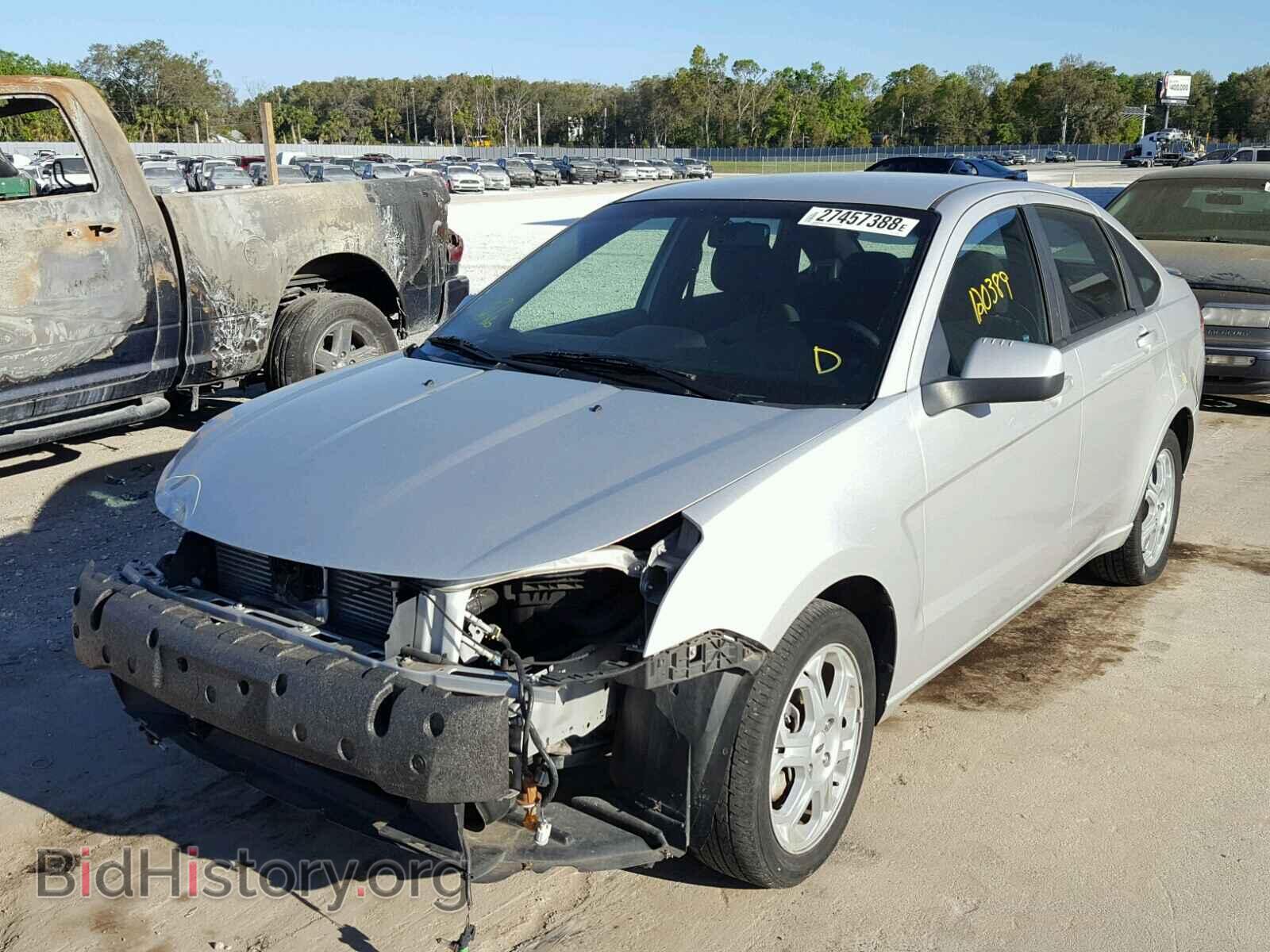 2009 FORD FOCUS - VIN: 1FAHP36N19W245392 - Фото 2