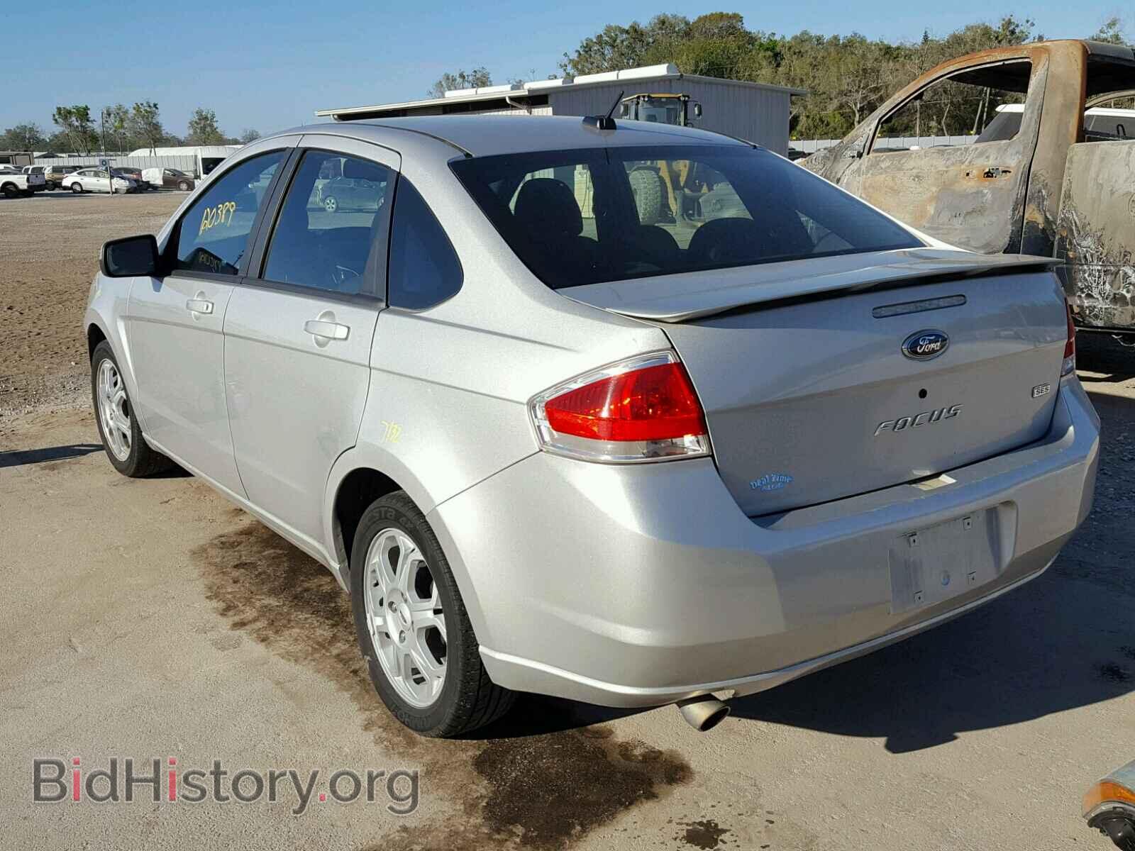 2009 FORD FOCUS - VIN: 1FAHP36N19W245392 - Фото 3