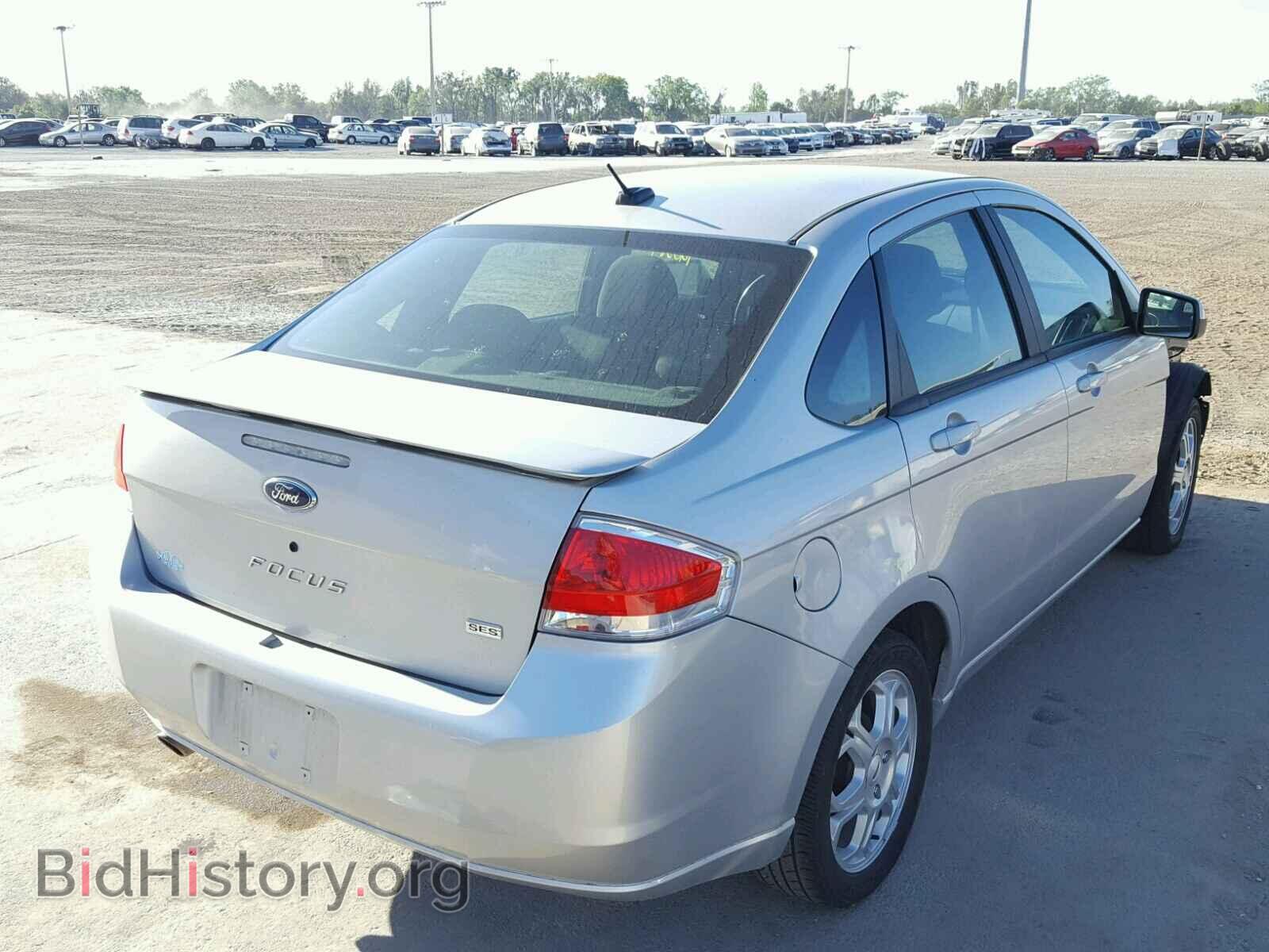2009 FORD FOCUS - VIN: 1FAHP36N19W245392 - Фото 4