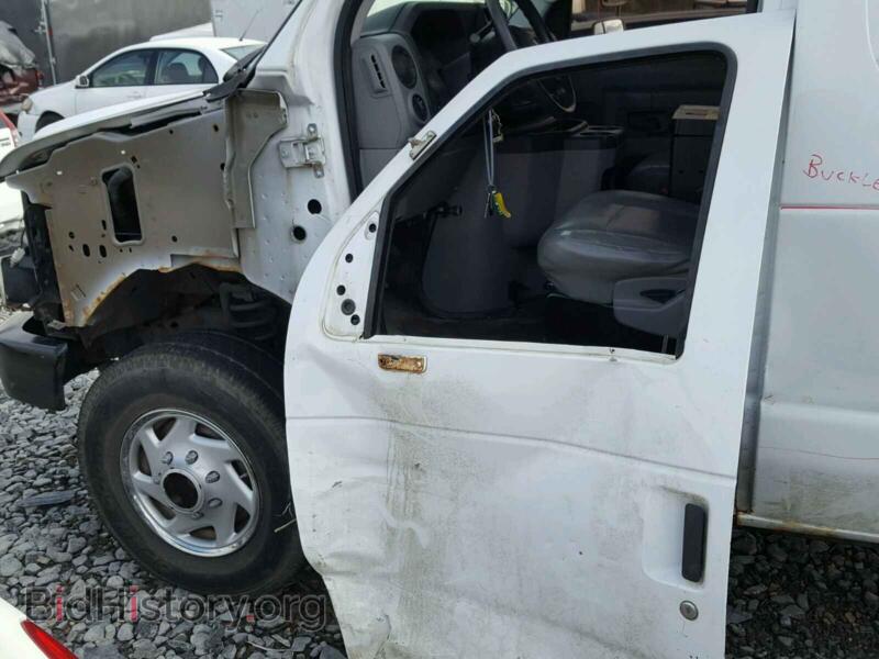 2010 Ford ECONOLINE (VIN 1FDSS3EL3ADA84750) — фото 9 из 10