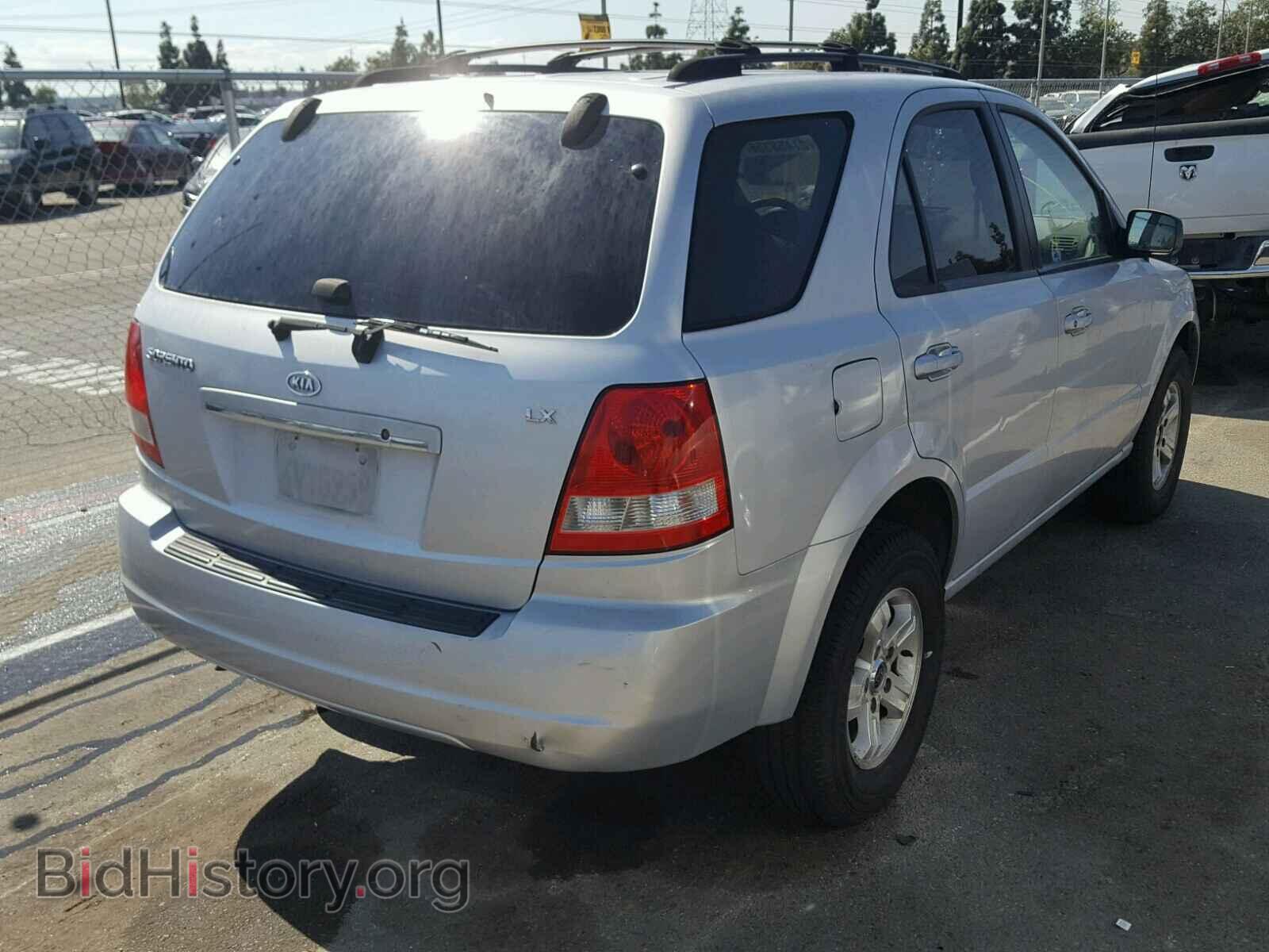 2005 KIA SORENTO - VIN: KNDJD733055367062 - Фото 4