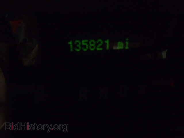 2010 FORD ECONOLINE - VIN: 1FBSS3BL9ADA02047 - Photo 8