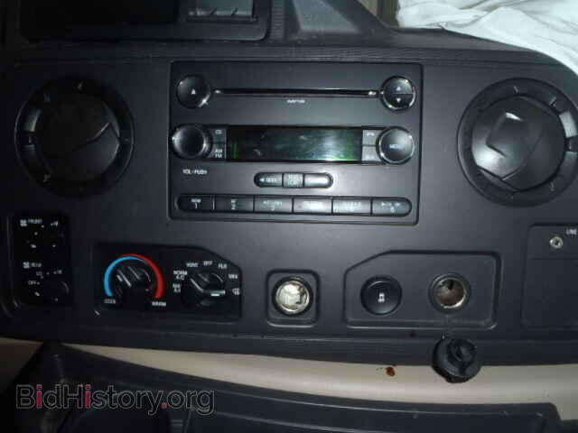2010 FORD ECONOLINE - VIN: 1FBSS3BL9ADA02047 - Photo 9