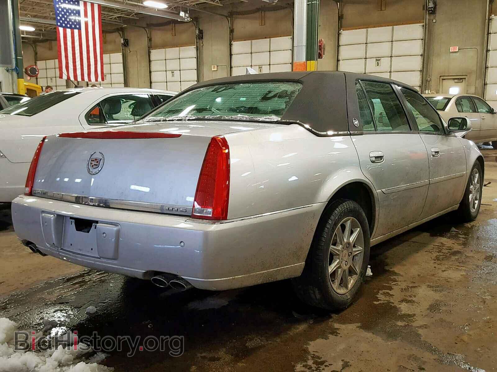 2010 CADILLAC DTS - VIN: 1G6KD5EY0AU131659 - Фото 4