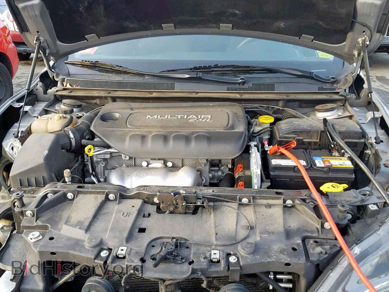 2016 CHRYSLER 200 - VIN: 1C3CCCAB0GN149645 - Фото 7