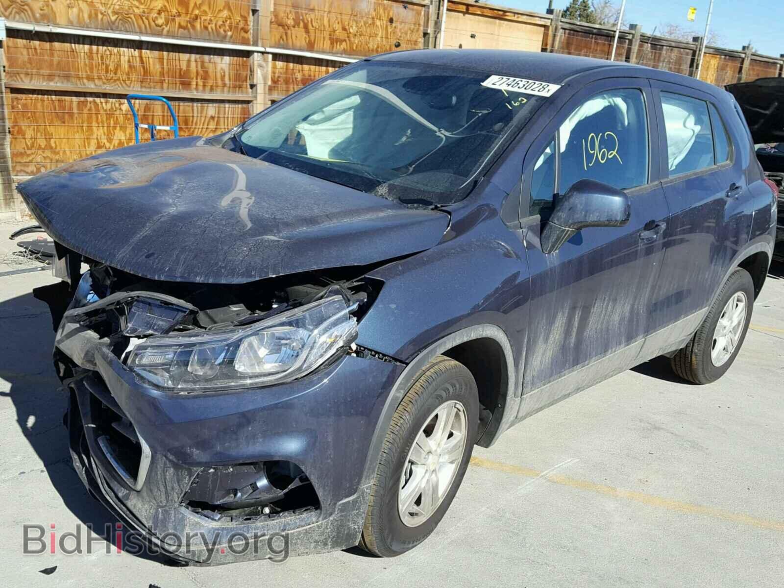 2018 CHEVROLET TRAX - VIN: 3GNCJNSB7JL208426 - Фото 2
