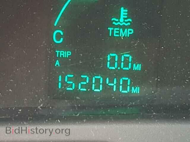 2002 CADILLAC DEVILLE - VIN: 1G6KD54Y02U275649 - Photo 8