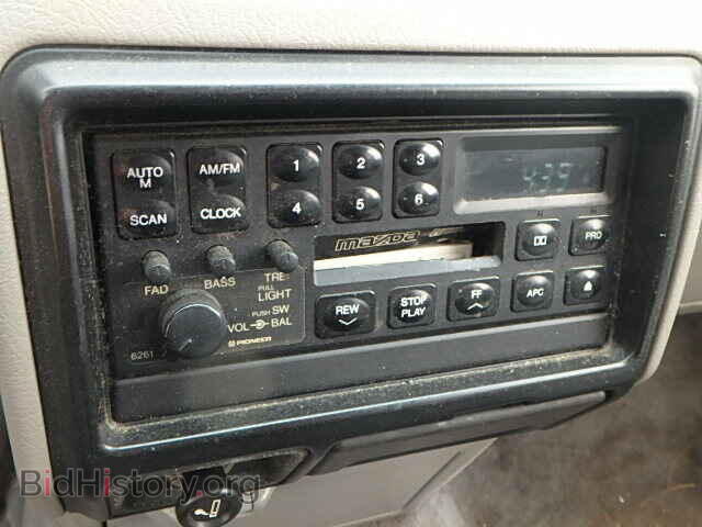 1994 MAZDA MPV - VIN: JM3LV522XR0610681 - Фото 9