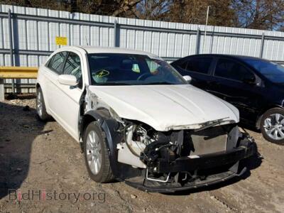 2011 Chrysler 200 200 LX, белый — VIN 1C3BC4FB4BN521426, Copart