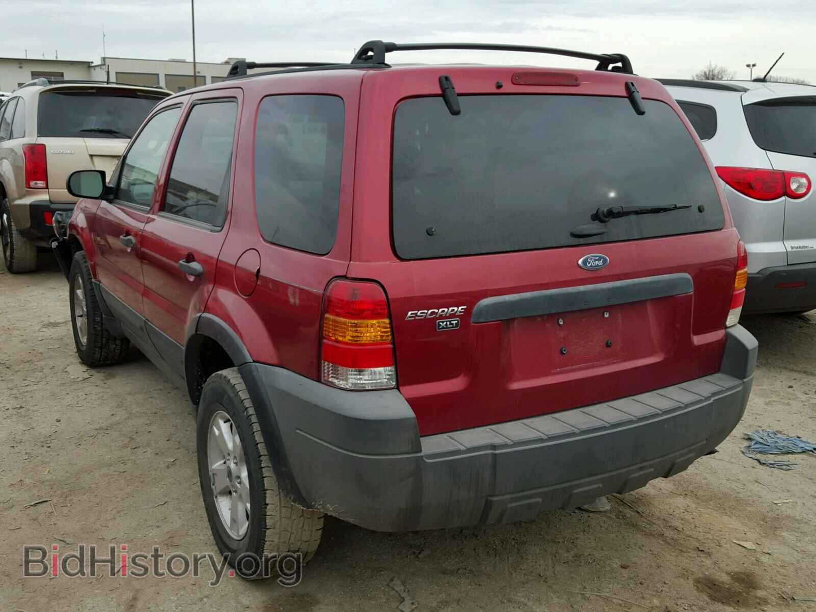 2005 FORD ESCAPE - VIN: 1FMCU03175DA12132 - Фото 3