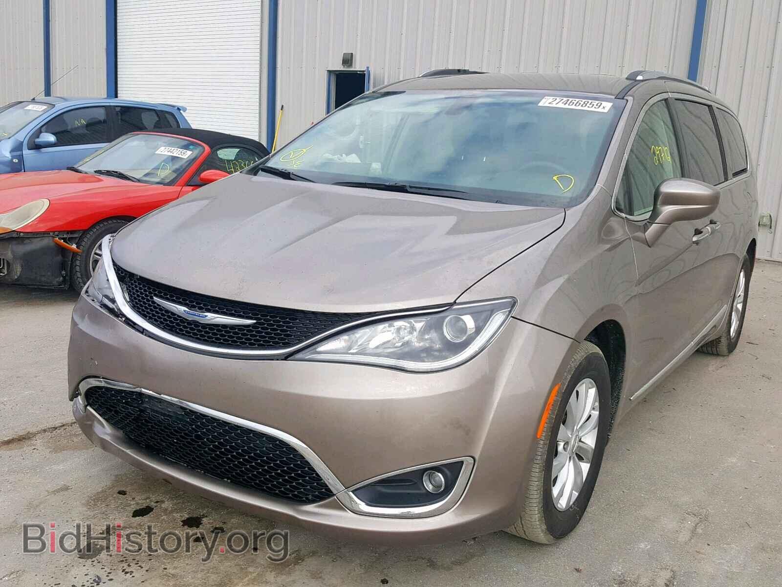 2018 CHRYSLER PACIFICA T - VIN: 2C4RC1BG3JR143885 - Фото 2