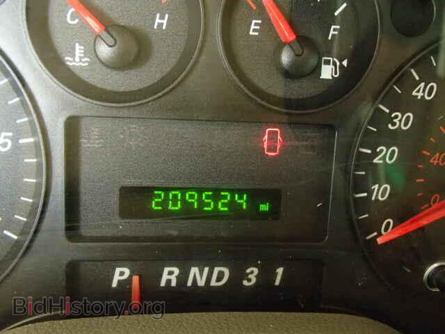 2005 FORD FREESTAR - VIN: 2FMZA52205BA42122 - Фото 8