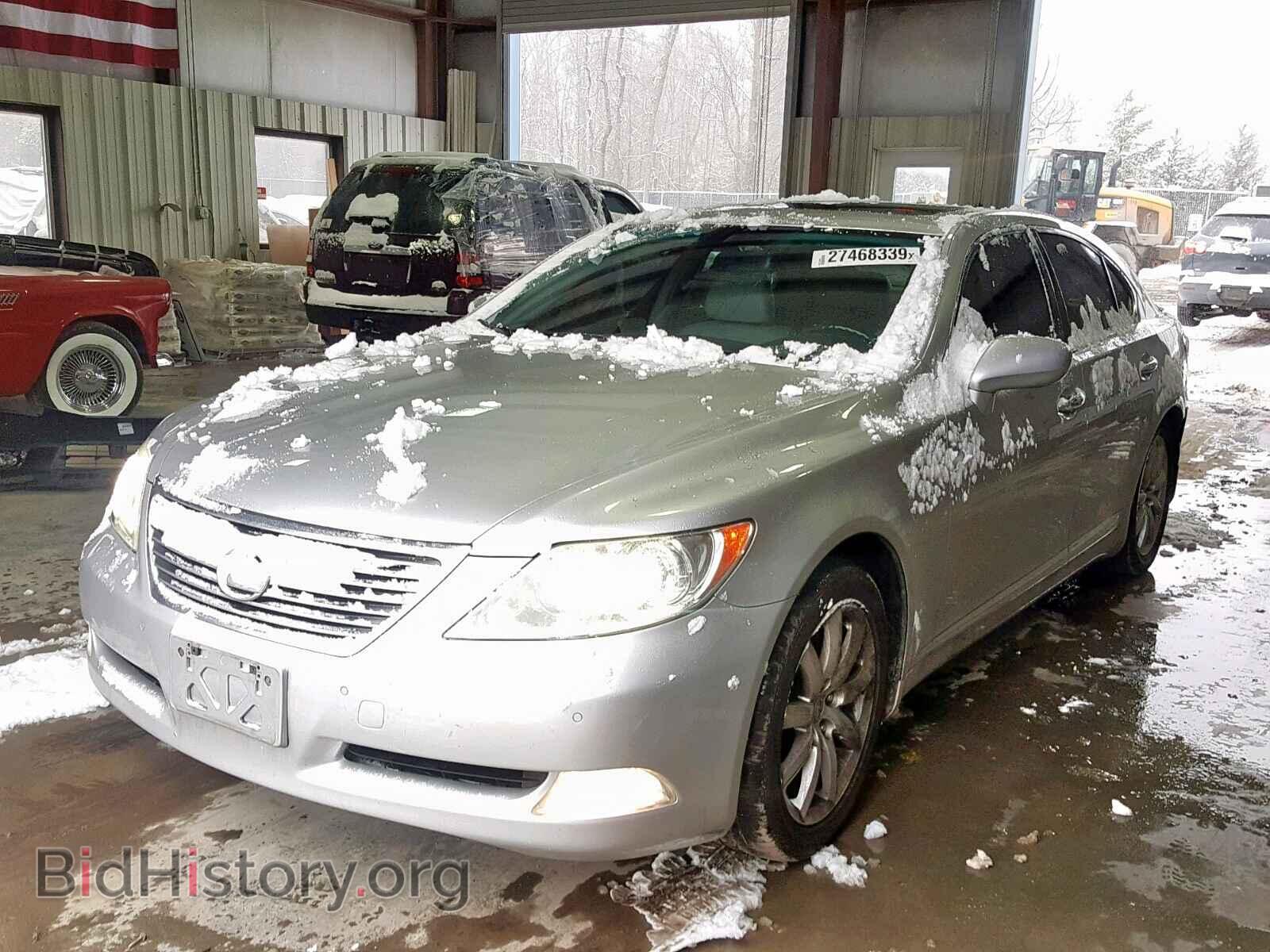 2009 LEXUS LS460 - VIN: JTHCL46F795003077 - Фото 2