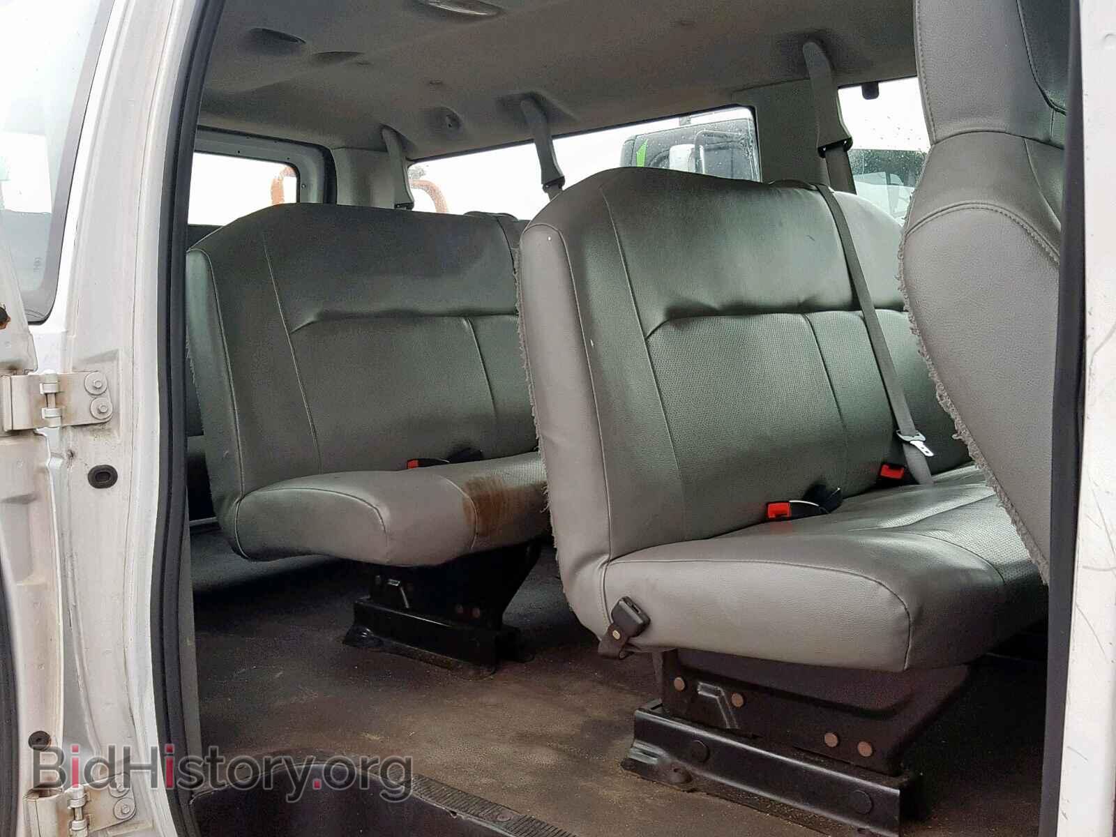 2009 FORD ECONOLINE - VIN: 1FBNE31LX9DA68124 - Фото 6