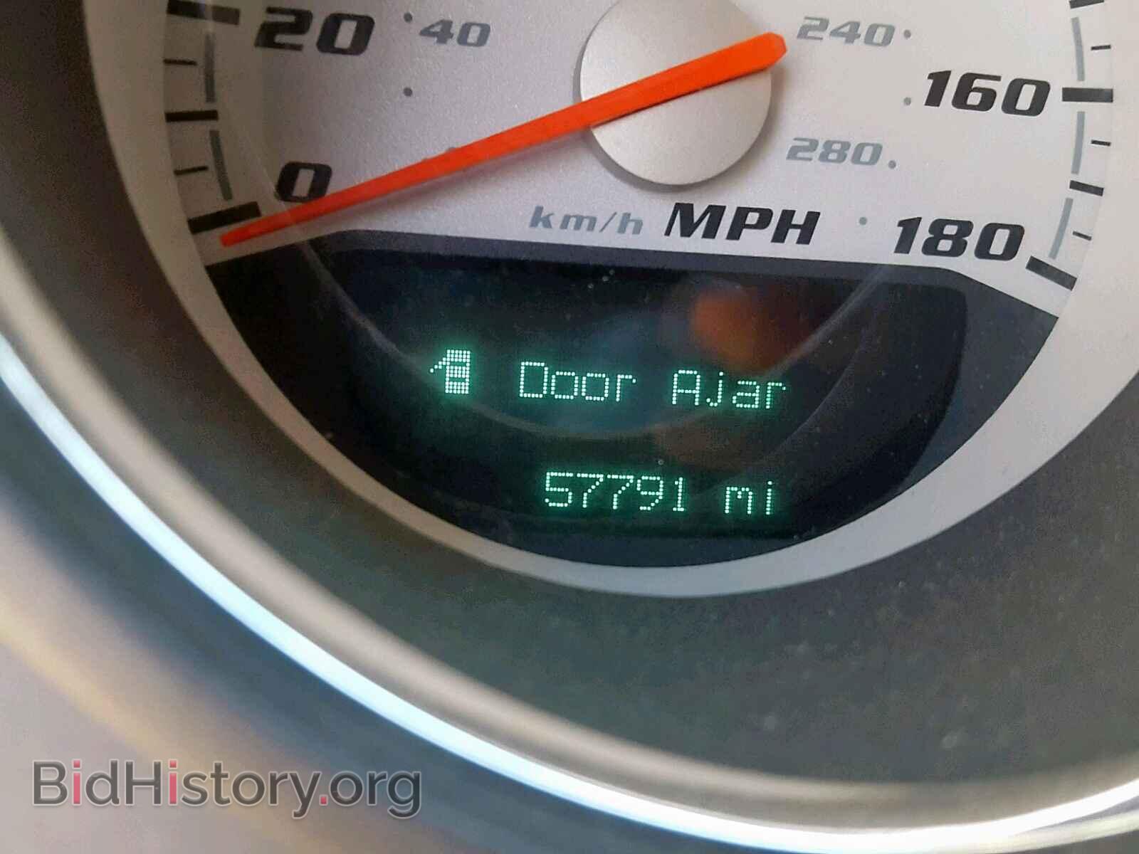 2010 DODGE CHALLENGER - VIN: 2B3CJ7DW1AH111253 - Фото 8