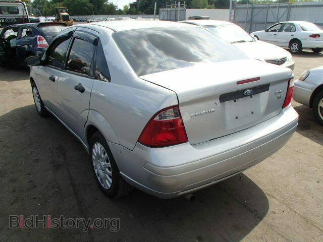 2005 FORD FOCUS - VIN: 1FAFP34N25W132913 - Фото 3