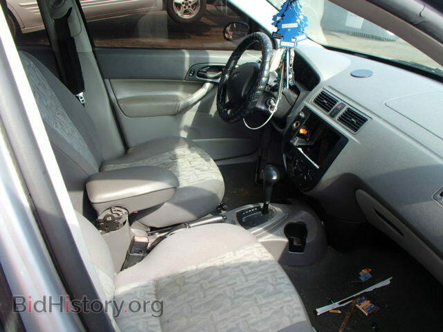 2005 FORD FOCUS - VIN: 1FAFP34N25W132913 - Фото 5