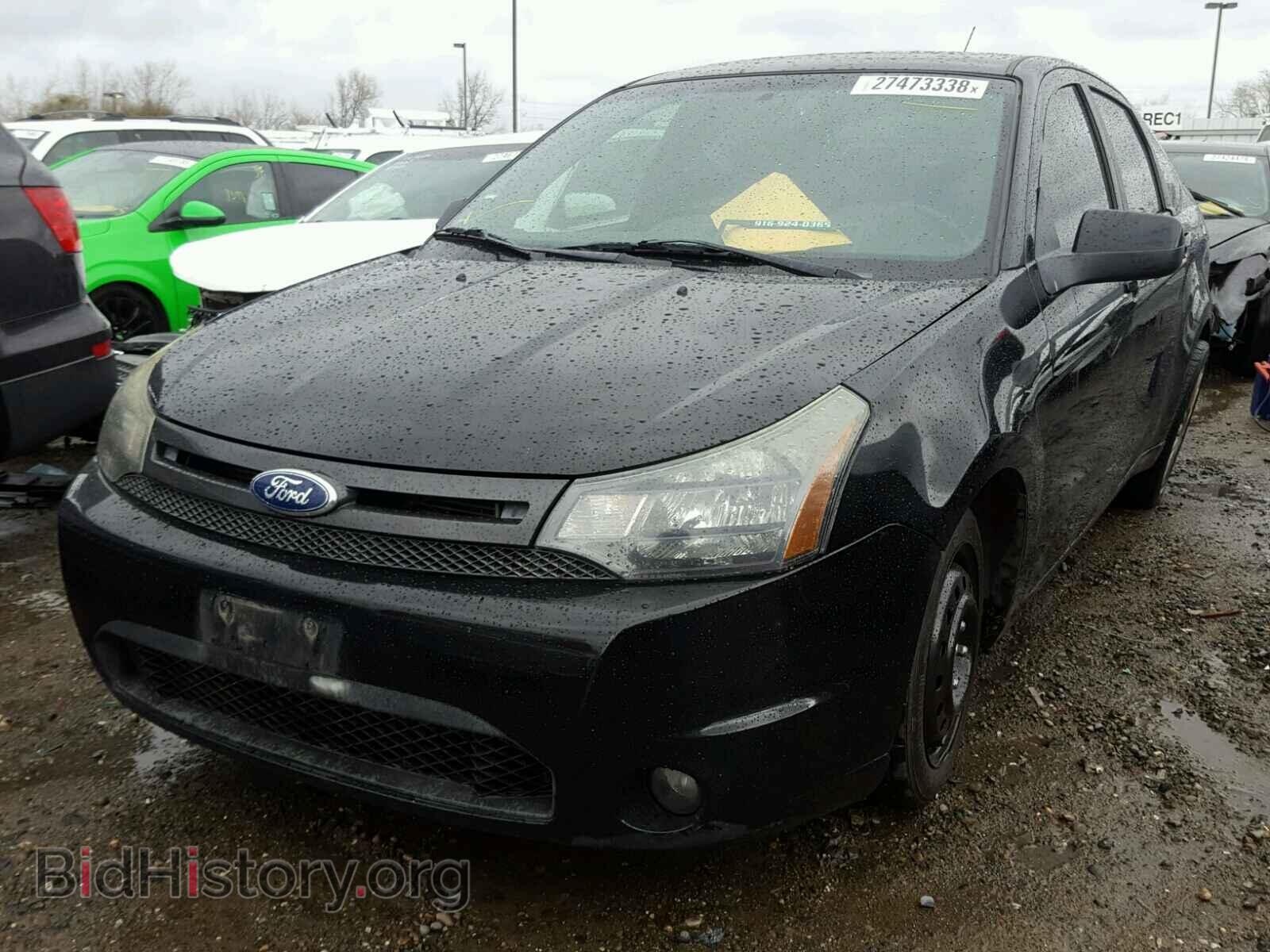 2011 FORD FOCUS - VIN: 1FAHP3GN9BW151619 - Photo 2