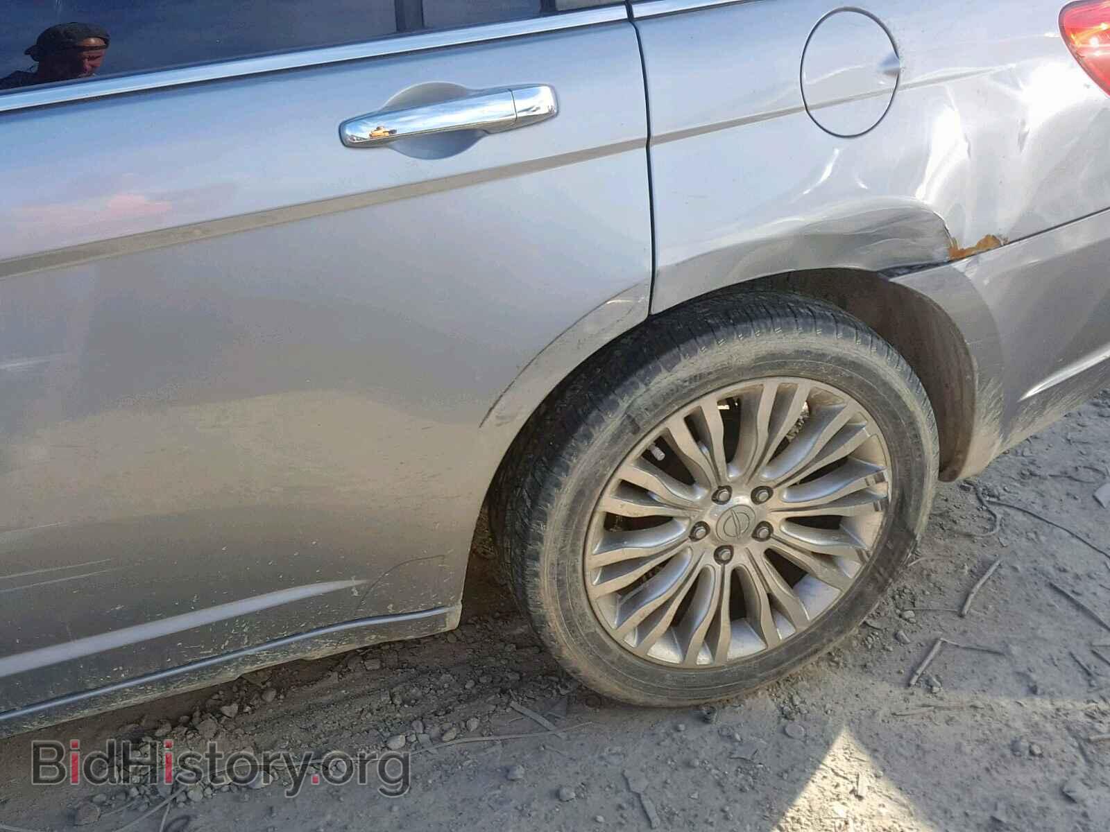 2013 CHRYSLER 200 - VIN: 1C3CCBCG6DN745406 - Фото 9
