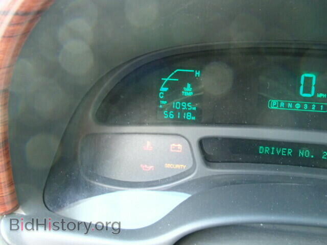 2001 CADILLAC DEVILLE - VIN: 1G6KD54YX1U172673 - Фото 8