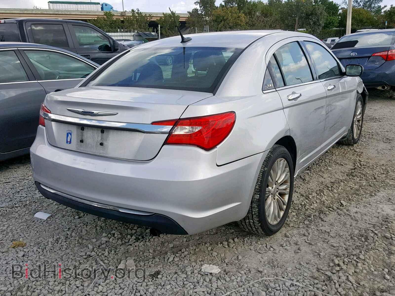 2011 CHRYSLER 200 - VIN: 1C3BC2FB6BN507788 - Photo 4