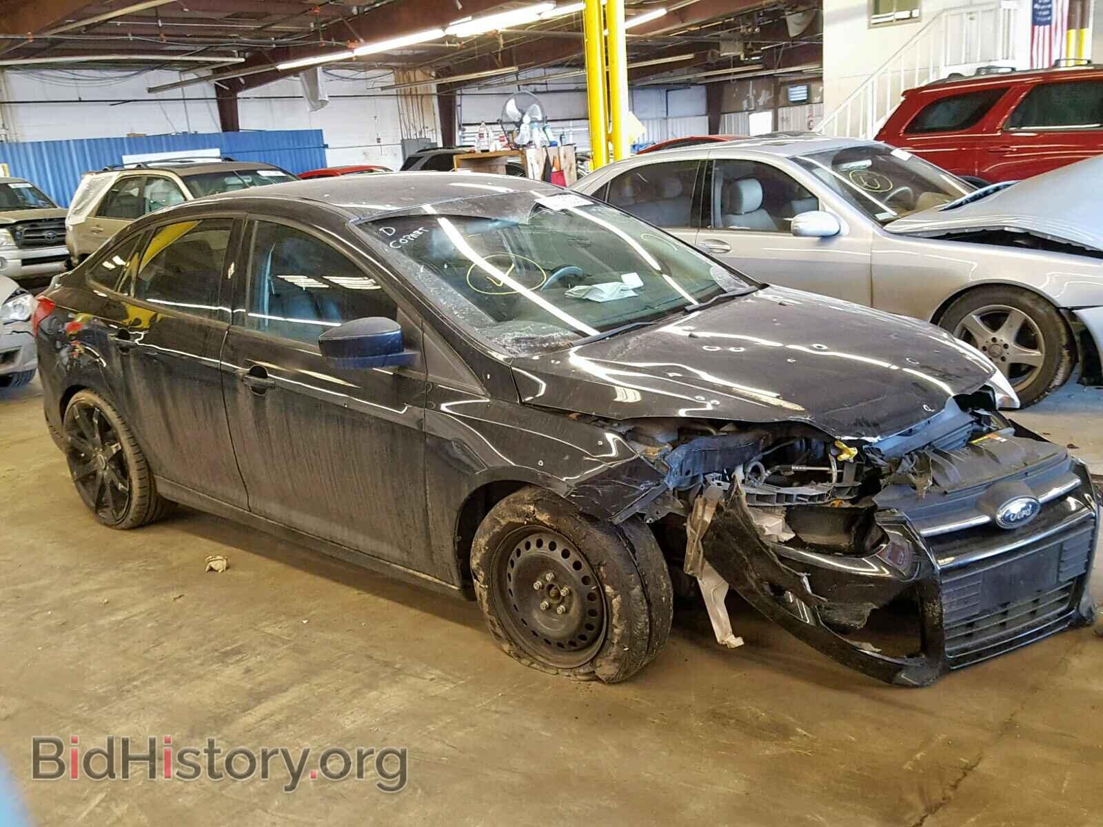Photo 1FAHP3F22CL157577 - FORD FOCUS SE 2012