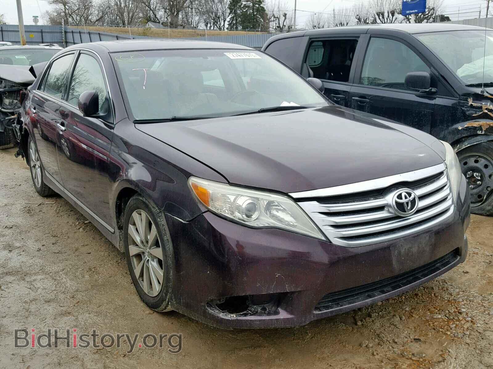Photo 4T1BK3DB7BU382017 - TOYOTA AVALON 2011