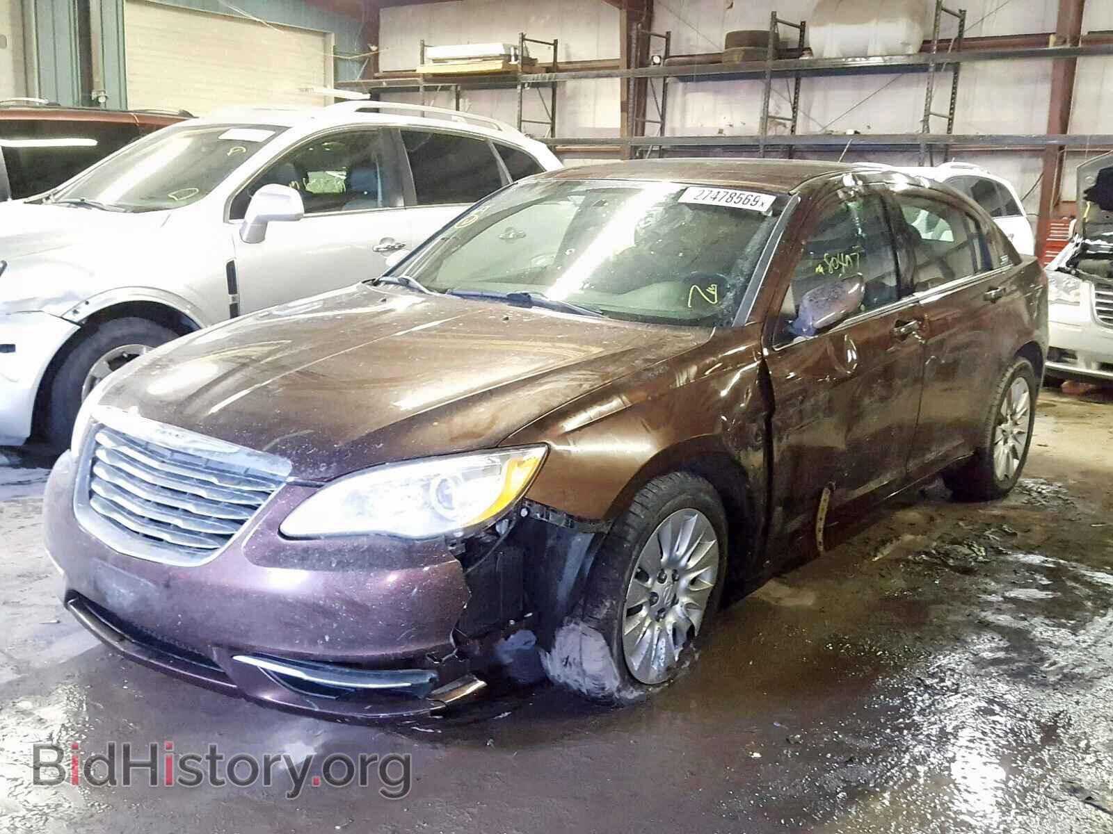 2013 CHRYSLER 200 - VIN: 1C3CCBAB8DN641121 - Photo 2