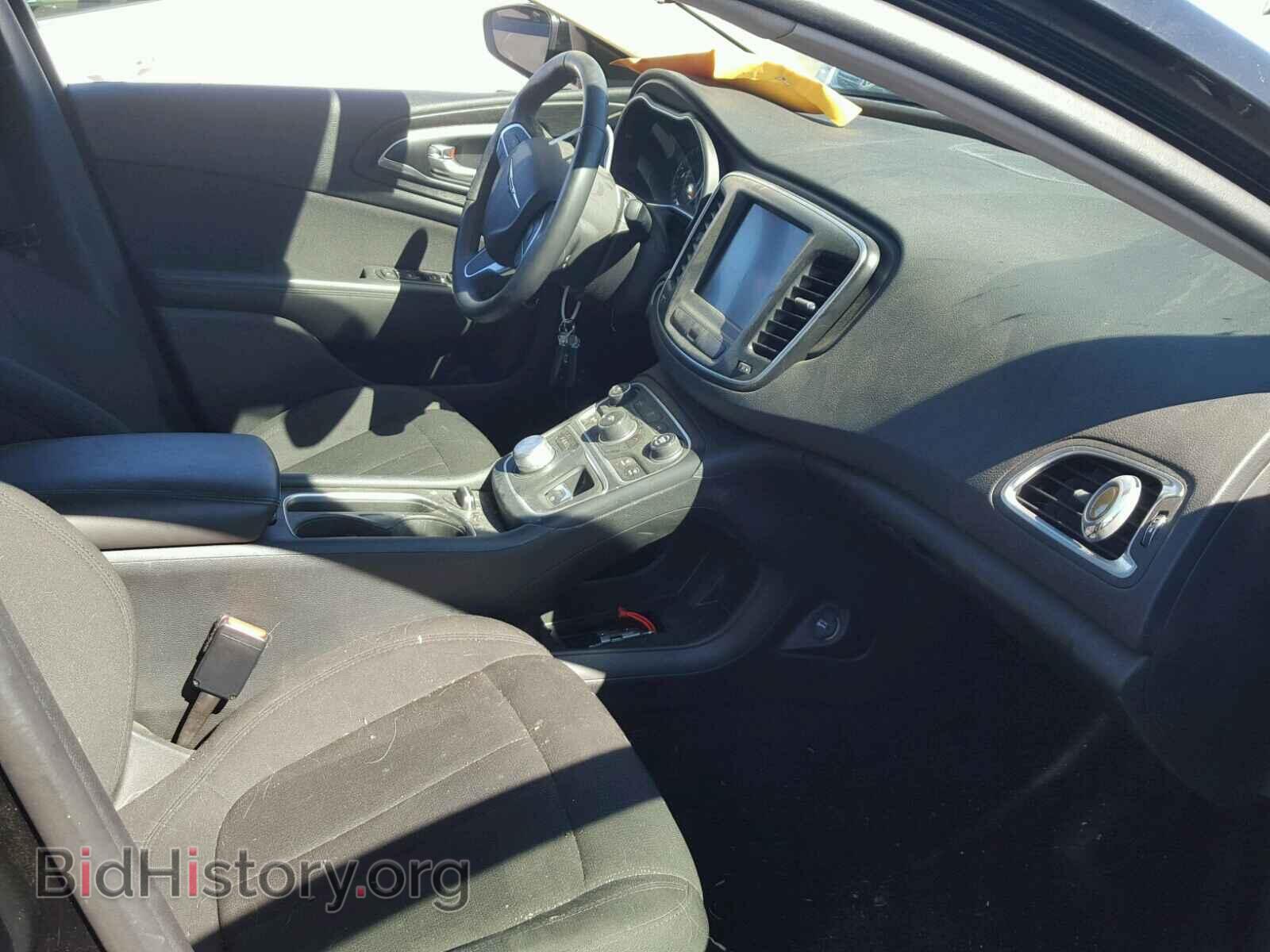 2016 CHRYSLER 200 - VIN: 1C3CCCAB0GN112787 - Фото 5