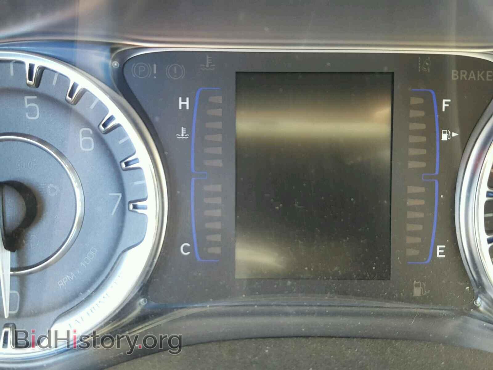 2016 CHRYSLER 200 - VIN: 1C3CCCAB0GN112787 - Фото 8