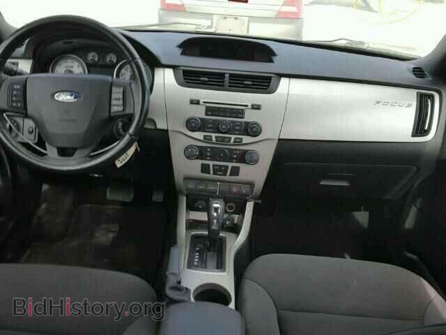 2009 FORD FOCUS - VIN: 1FAHP36N39W203290 - Фото 9