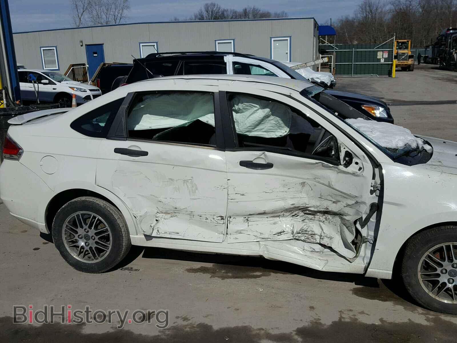2010 FORD FOCUS - VIN: 1FAHP3FN6AW121493 - Фото 9
