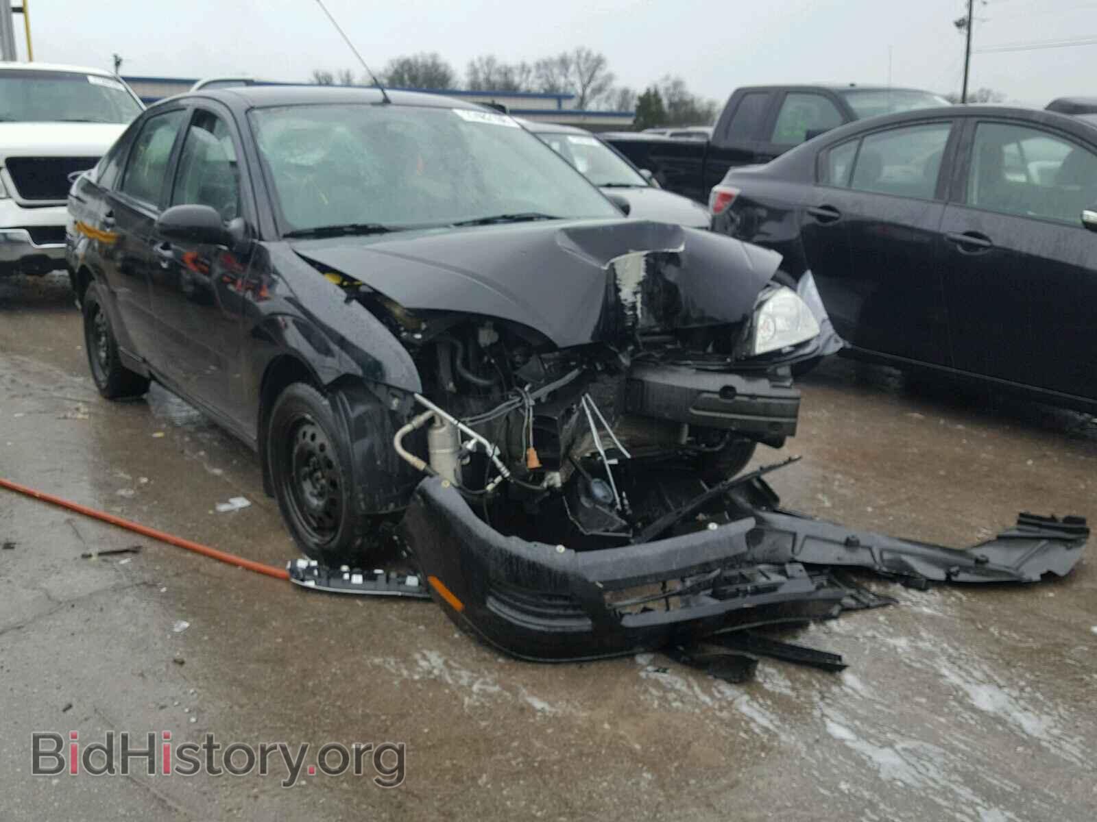 Photo 1FAFP34N67W203985 - FORD FOCUS 2007