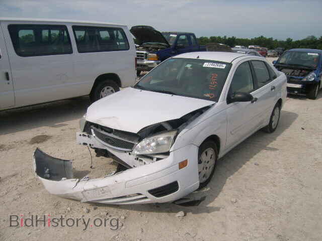 2007 FORD FOCUS - VIN: 1FAFP34N47W297364 - Photo 2