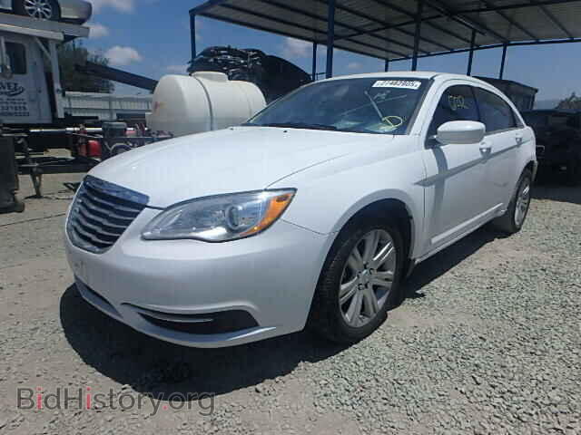 2013 CHRYSLER 200 - VIN: 1C3CCBAB6DN671878 - Фото 2