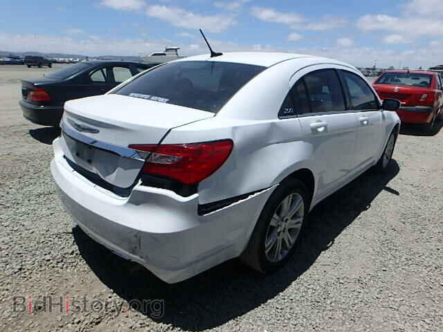 2013 CHRYSLER 200 - VIN: 1C3CCBAB6DN671878 - Фото 4