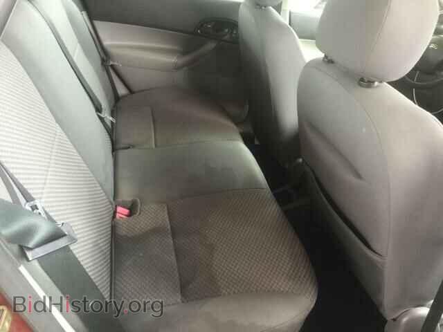 2005 FORD FOCUS - VIN: 3FAFP37N05R135226 - Фото 6