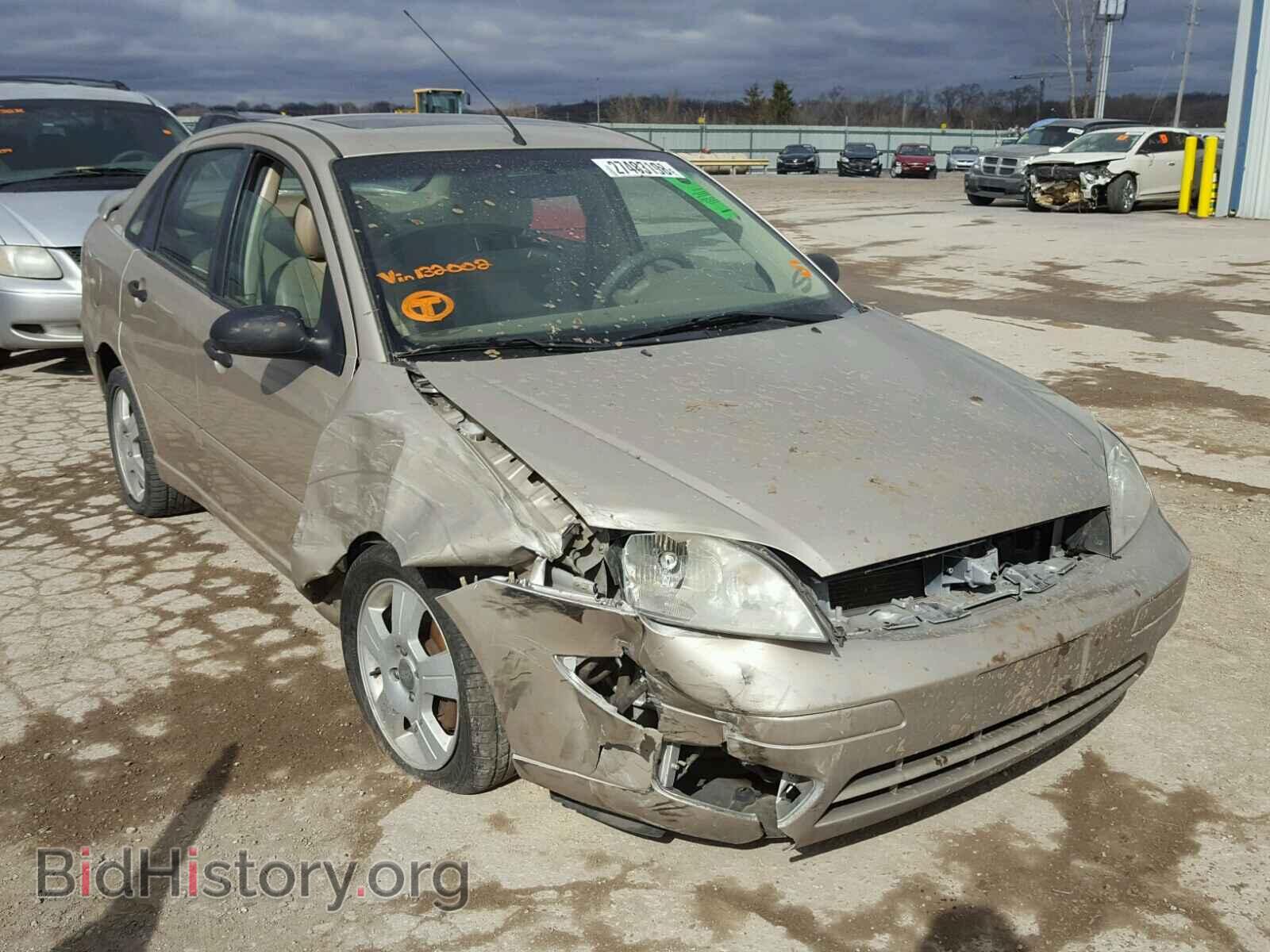 Фотография 1FAHP34N26W132002 - FORD FOCUS 2006