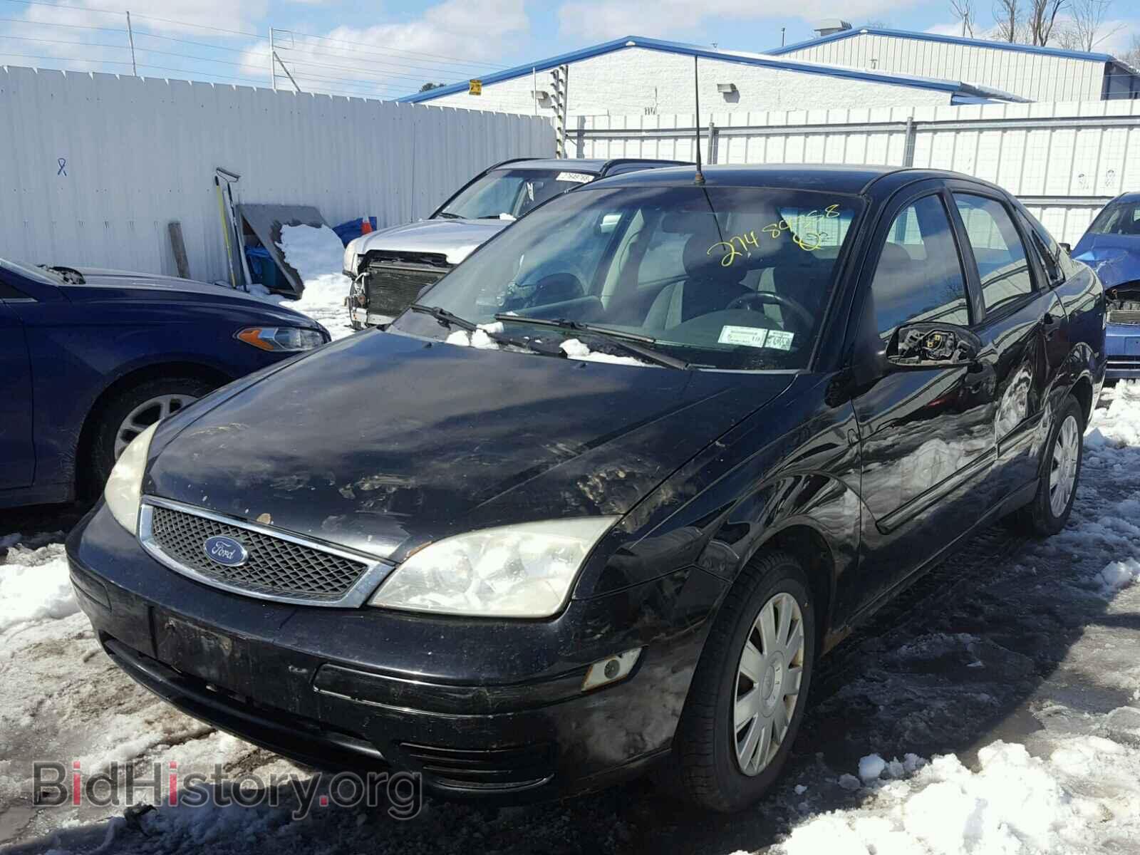 2005 FORD FOCUS - VIN: 1FAFP34N75W118666 - Фото 2