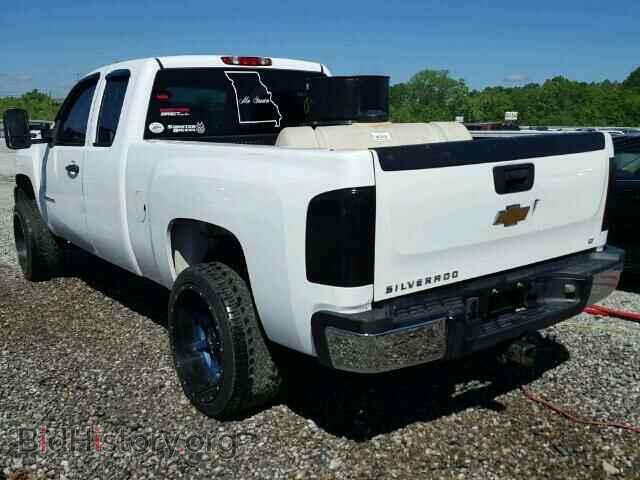 2008 CHEVROLET SILVERADO - VIN: 1GCHC29668E153963 - Фото 3