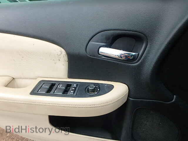 2012 CHRYSLER 200 - VIN: 1C3CCBAB4CN318425 - Фото 10