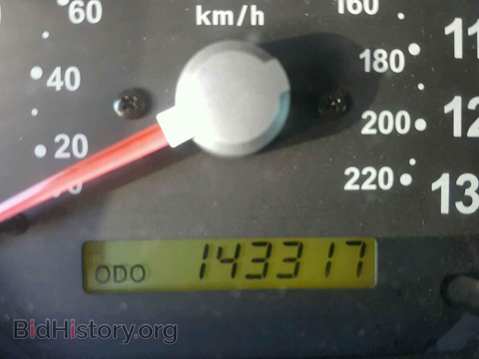 2005 KIA SORENTO - VIN: KNDJD733055441399 - Фото 8