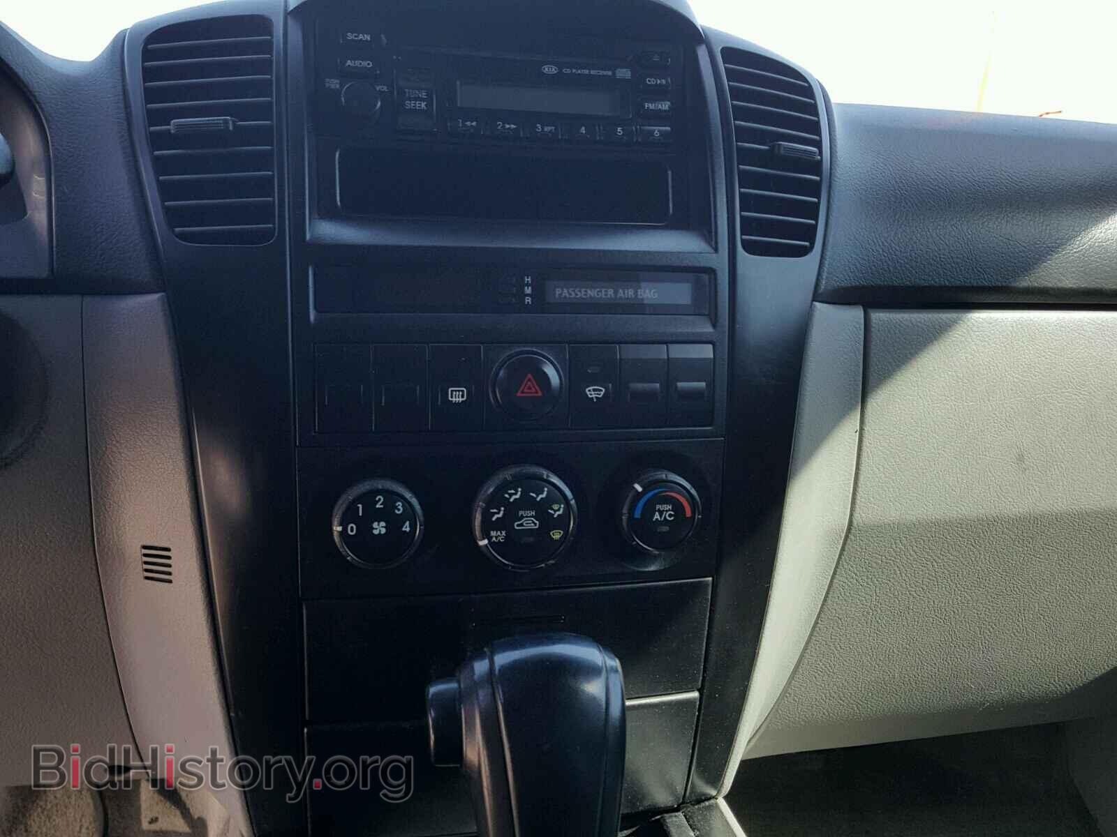 2005 KIA SORENTO - VIN: KNDJD733055441399 - Фото 9