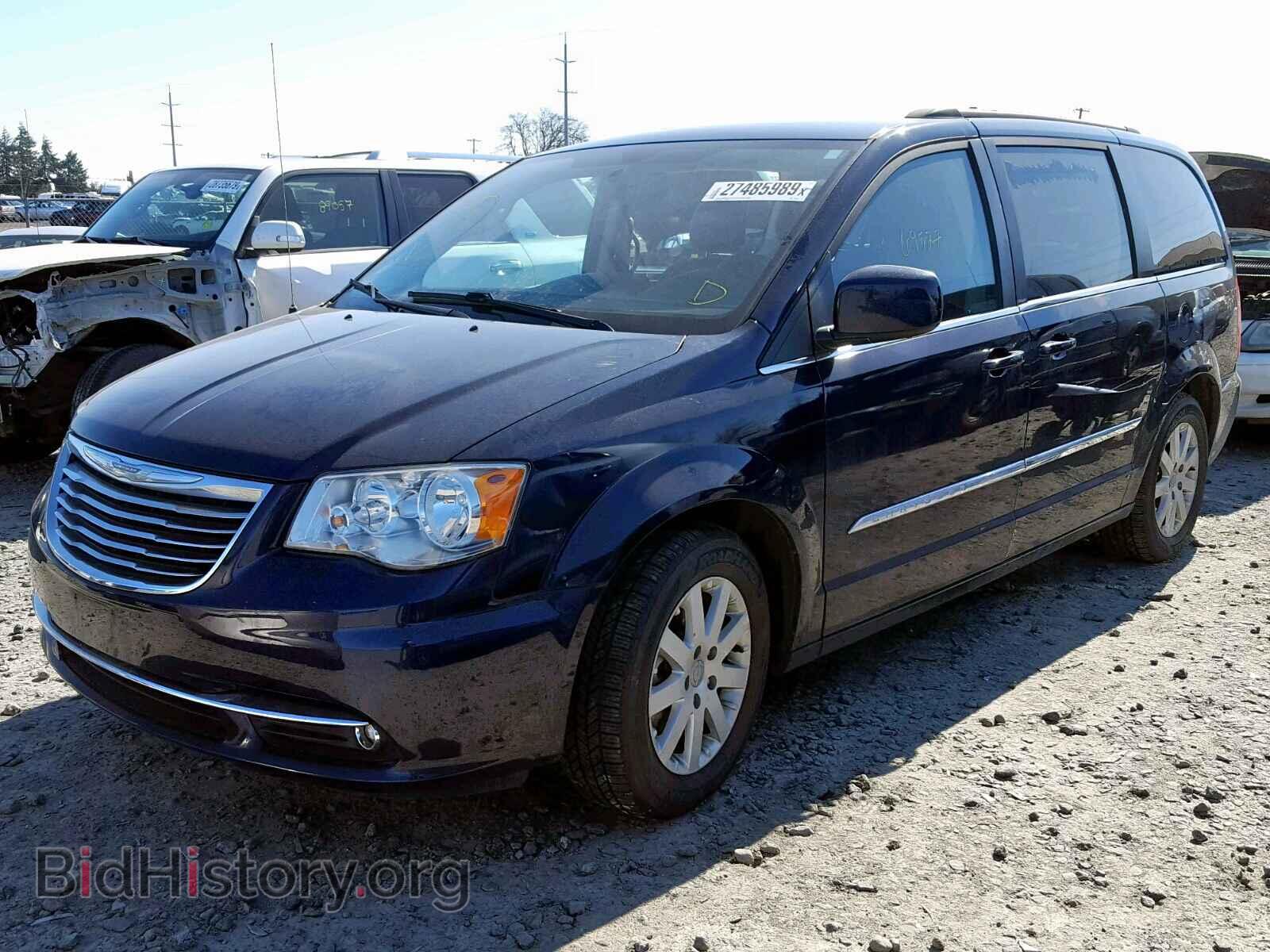 2014 CHRYSLER TOWN & COU - VIN: 2C4RC1BG9ER115224 - Фото 2