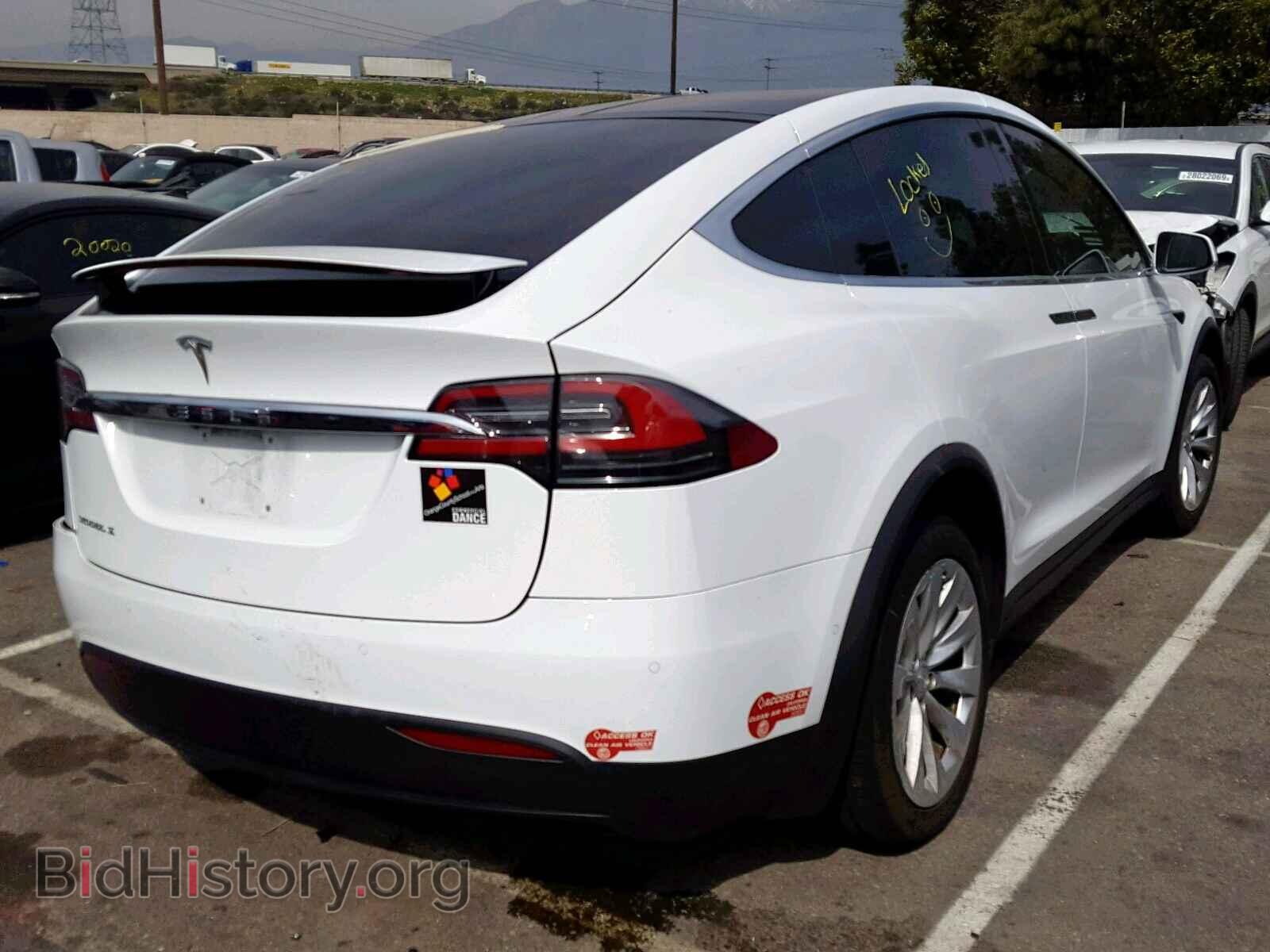 2016 TESLA MODEL X - VIN: 5YJXCDE25GF026368 - Фото 4