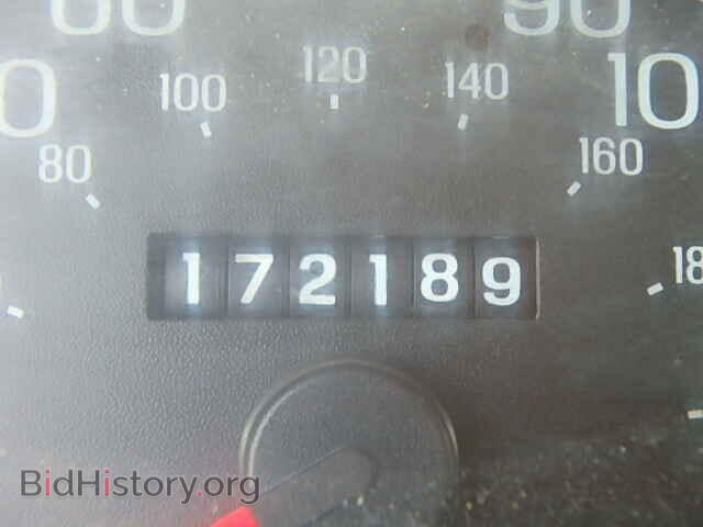 2005 FORD CROWN VIC - VIN: 2FAHP71W75X174527 - Фото 8
