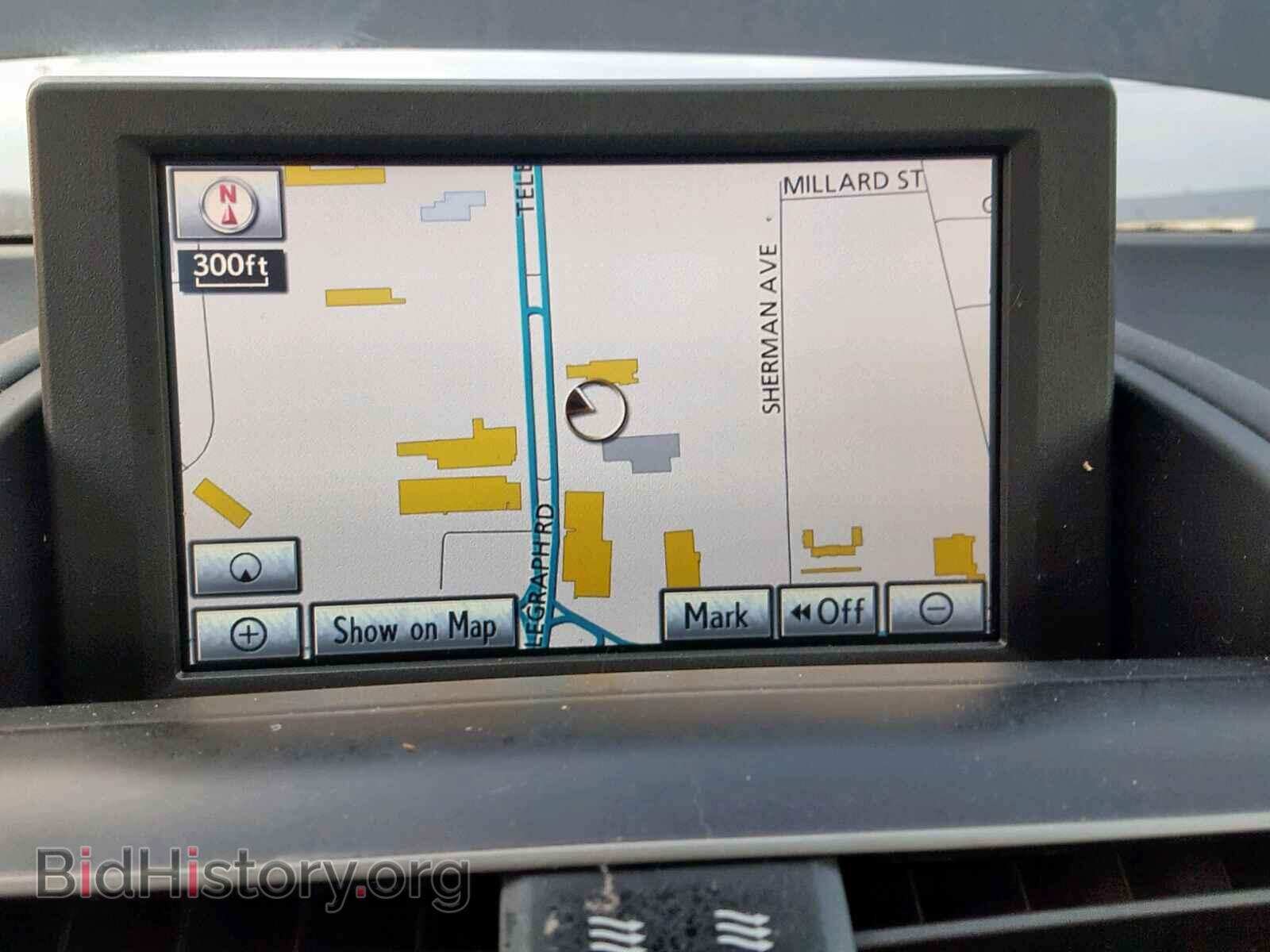 2011 LEXUS HS 250H - VIN: JTHBB1BA4B2046855 - Photo 9