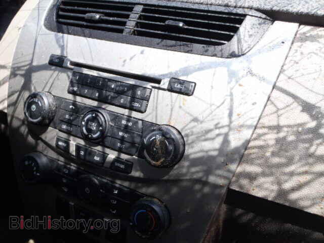 2010 FORD FOCUS - VIN: 1FAHP3FN2AW107350 - Photo 9
